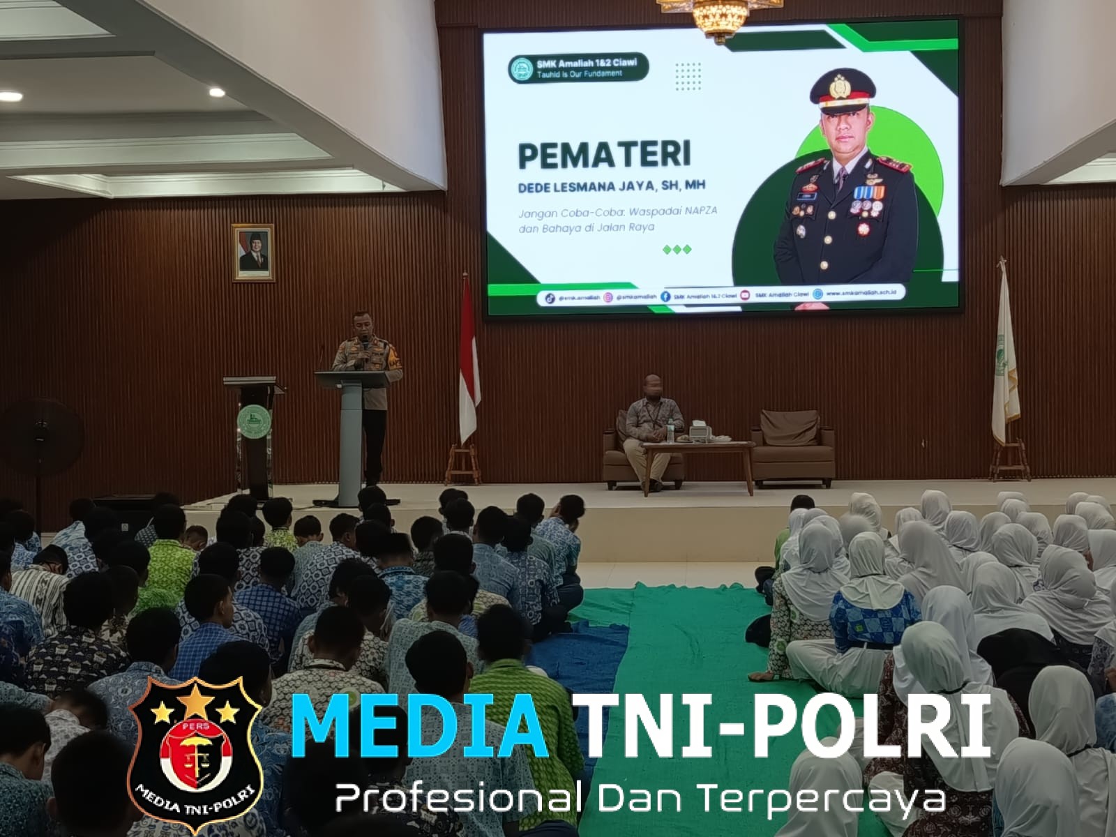 Polsek Ciawi Polres Bogor Sampaikan Edukasi Pencegahan Narkoba dan Bullying kepada Siswa SMK Amaliah