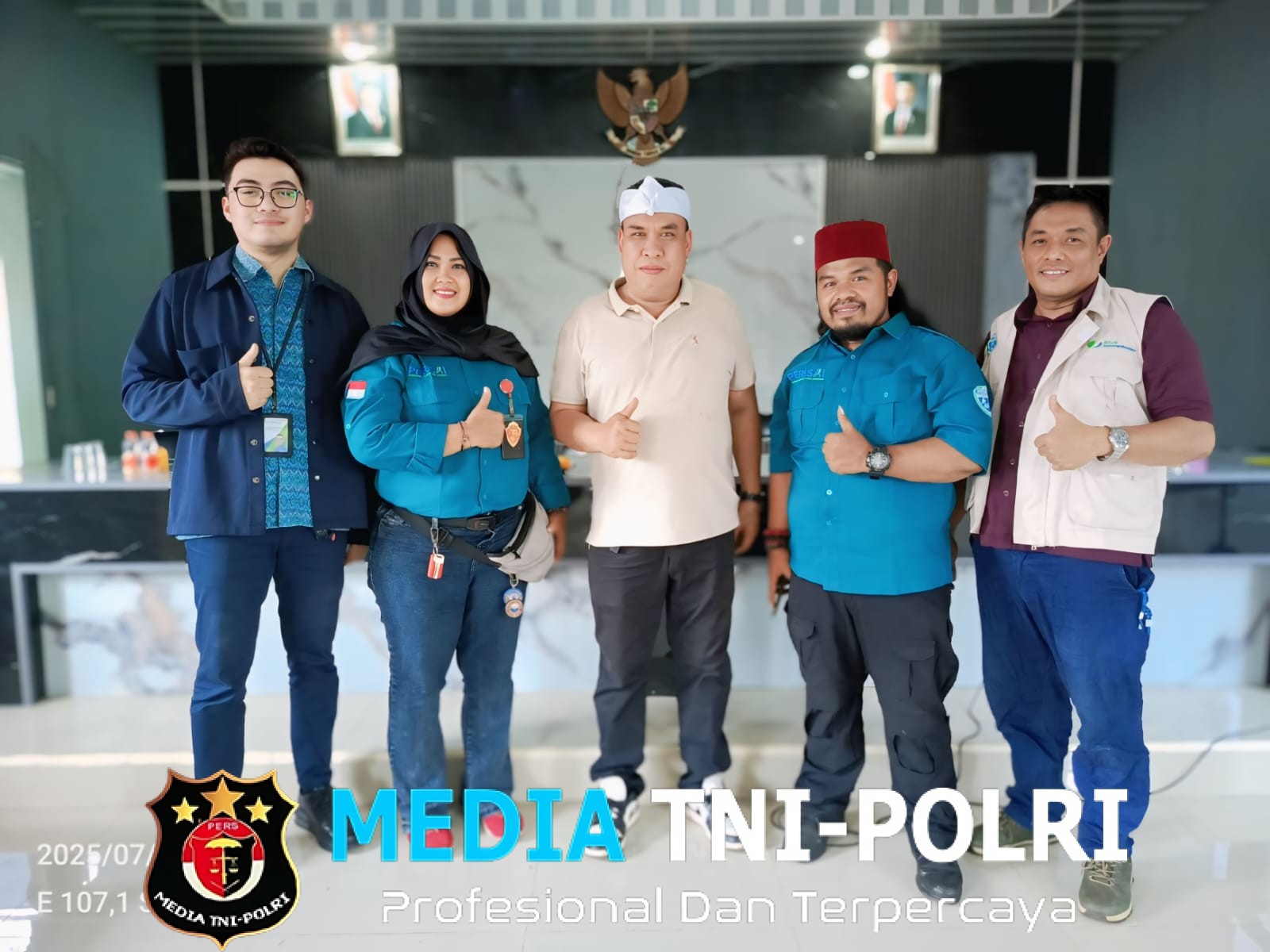 Kepala Desa Sukaragam Menggandeng Wadah Perisai Rajawali Online Cikarang Bekasi (ROCB) Adakan sosialisasi BPJS ketenagakerjaan