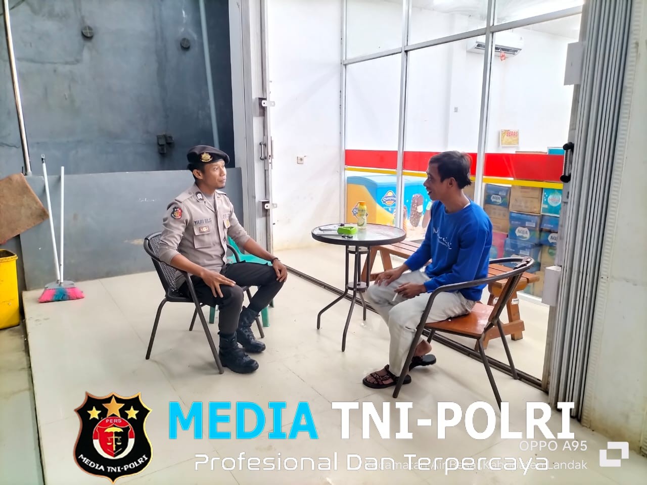 Patroli Malam, Polsek Air Besar Sasar Titik Rawan dan Lokasi Keramaian