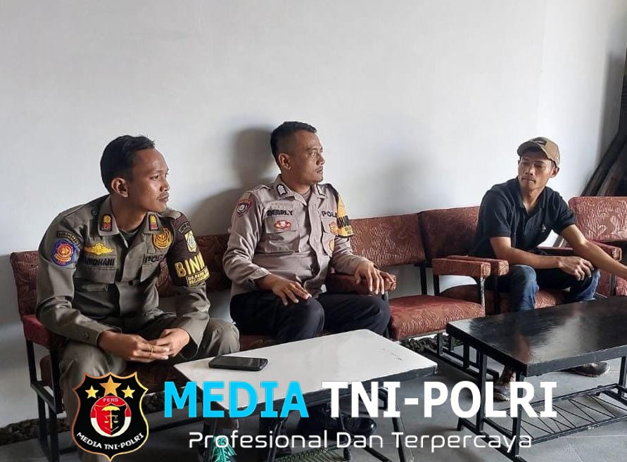 Bhabinkamtibmas Polsek Cijeruk Sambangi Warga Desa Pasir Jaya, Perkuat Deteksi Dini dan Kedekatan dengan Masyarakat