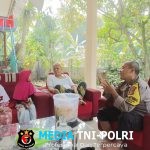 Giat Anjangsana Tingkatkan Sinergitas Polri dengan Toga di Desa Cikarawang dalam Menjaga Kamtibmas 