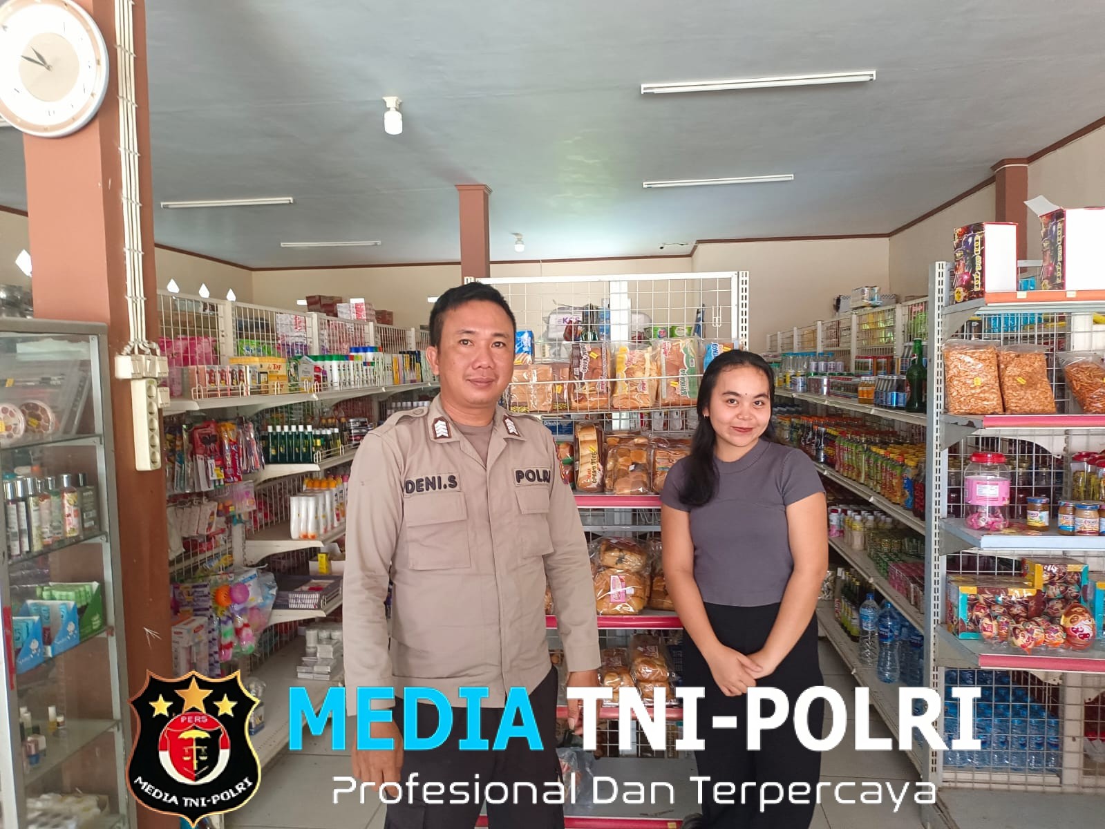 Polsek Kuala Behe Laksanakan Patroli Di Minimarket Untuk Antisipasi Gangguan Kamtibmas