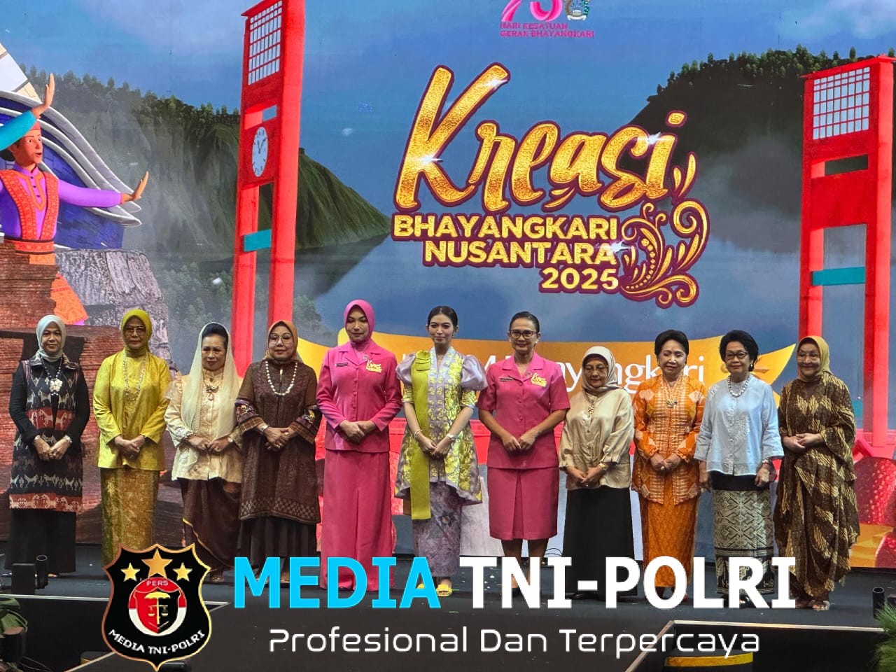Bazar Kreasi Bhayangkari Nusantara 2025 Resmi Dibuka, Dukung UMKM Naik Kelas dan Perkuat Ekonomi Nasional