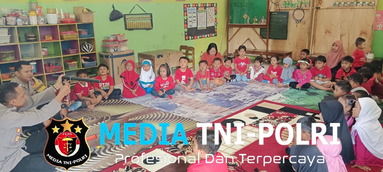 Polres Wonogiri Ajak Murid TK Darma Wanita Gunan Akrab dengan Tugas Polri