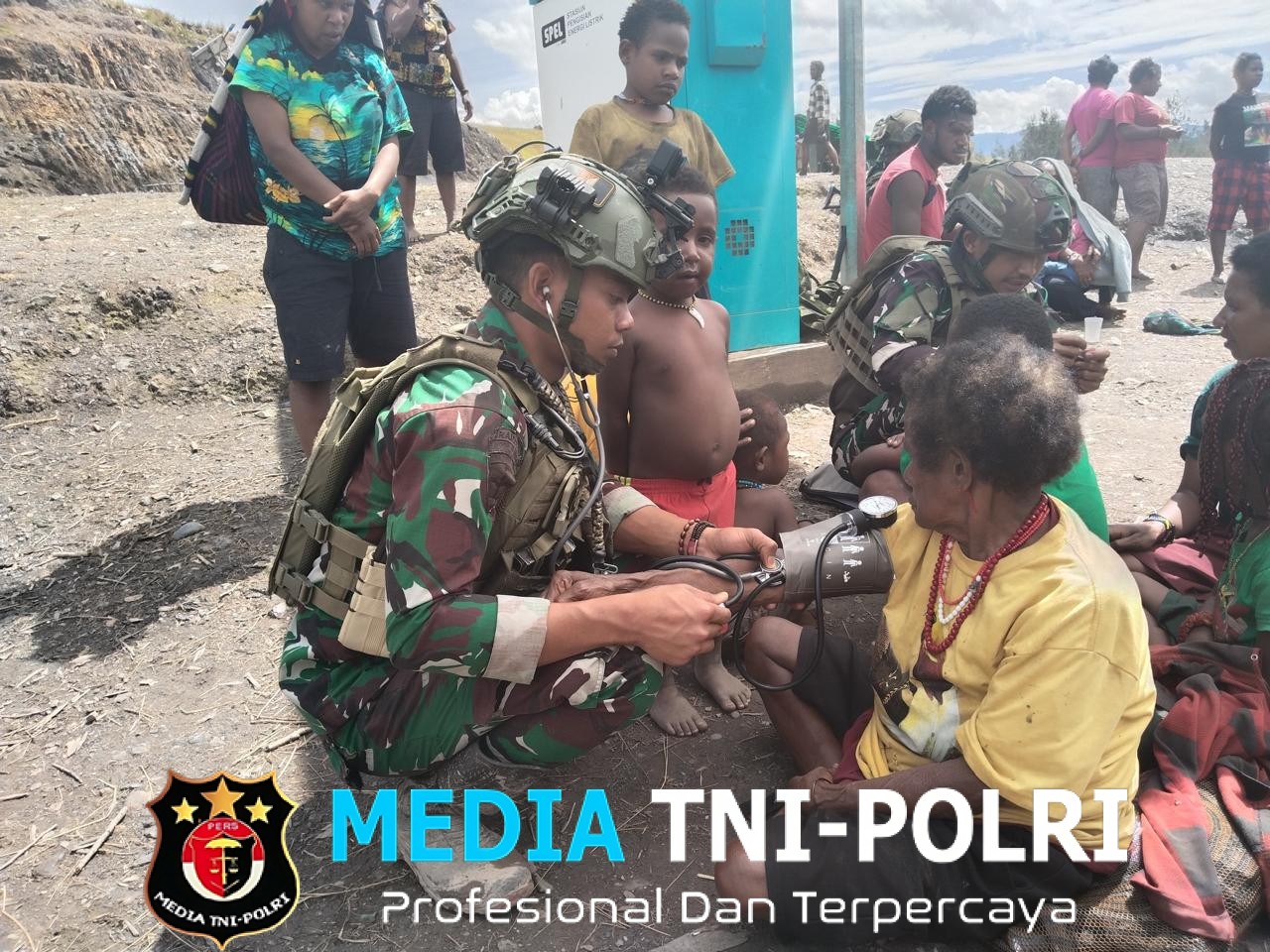 Prajurit Peduli, Rakyat Sehat Satgas TNI Gelar Pelayanan Kesehatan Gratis di Kampung Gigobak Distrik Sinak