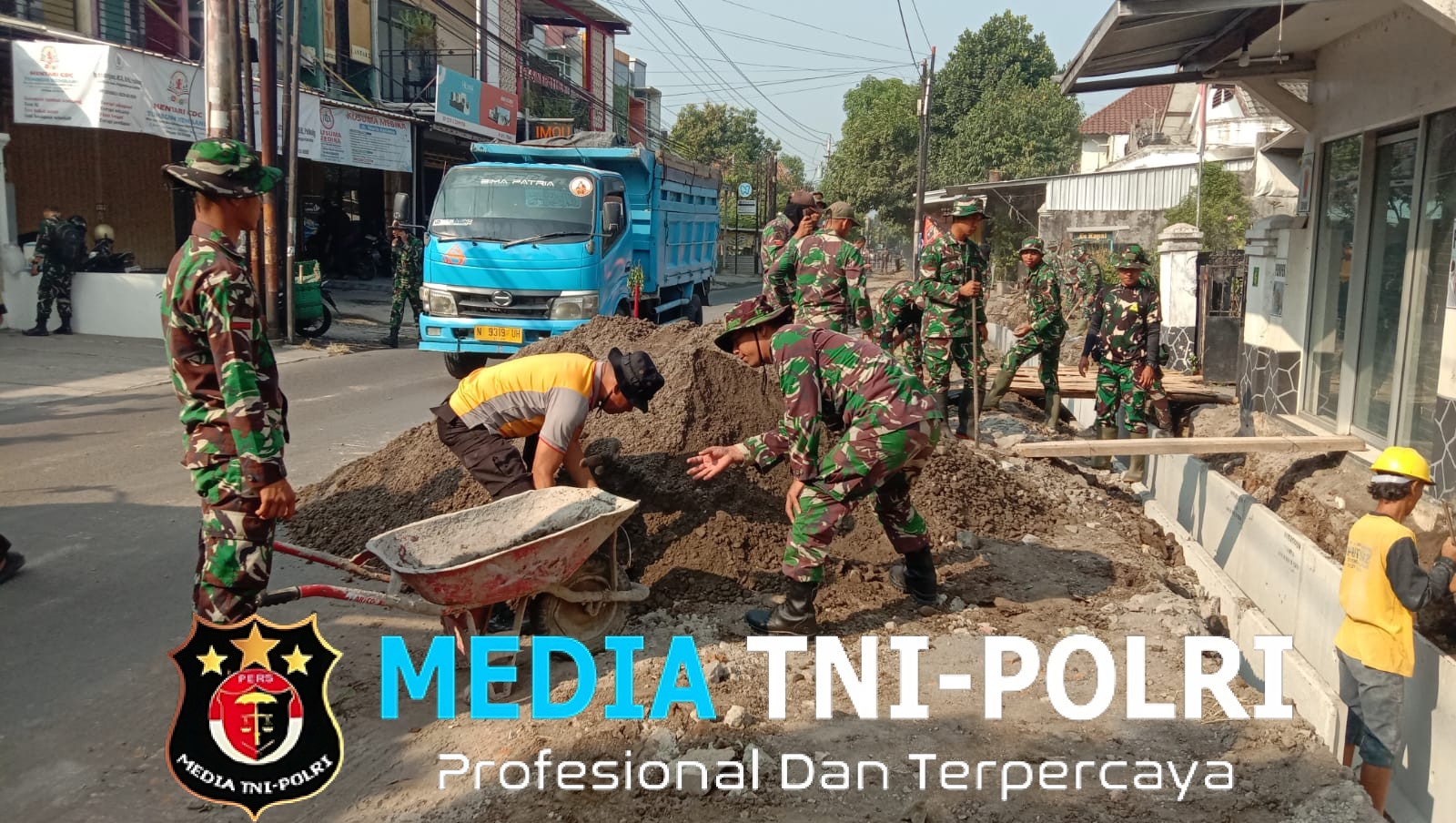 Sasaran Fisik Perbaikan Saluran Air Terus Dikebut Satgas TMMD Reguler Ke-125 Kodim 0735/Surakarta