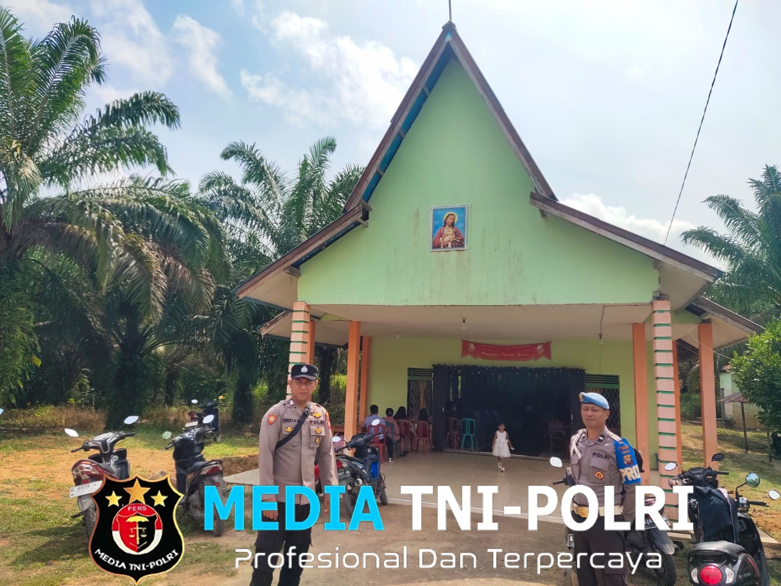 Pengamanan Ibadah Hari Minggu Di Desa Darit