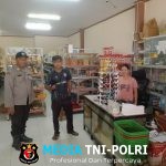 Patroli Dialogis, Upaya Polsek Kuala Behe Ciptakan Kamtibmas Yang Kondusif