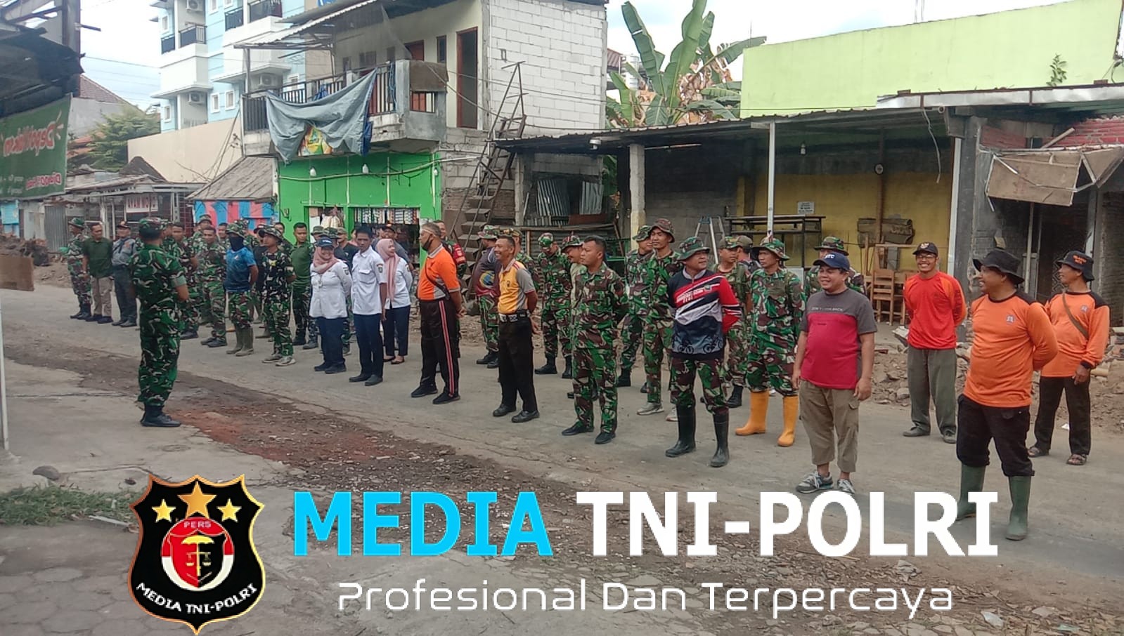 Pimpin Apel Pagi Pasukan, Pasiops Satgas TMMD Reguler Ke-125 Kodim 0735/Surakarta Ingatkan Jaga Kesehatan, Keamanan Dan Keselamatan Kerja