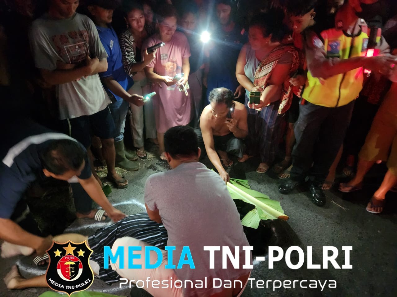 Respons Cepat Sat Lantas Polres Simalungun Tangani Kecelakaan Maut Profesional dan Sigap di Tengah Malam