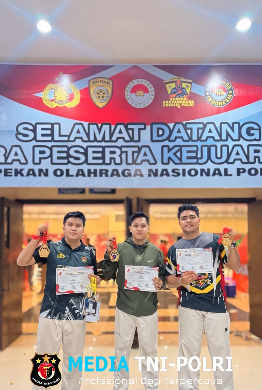 Tiga Atlet Taekwondo Polda Kalbar Sabet Emas di Kapolri Cup 2025 di Semarang