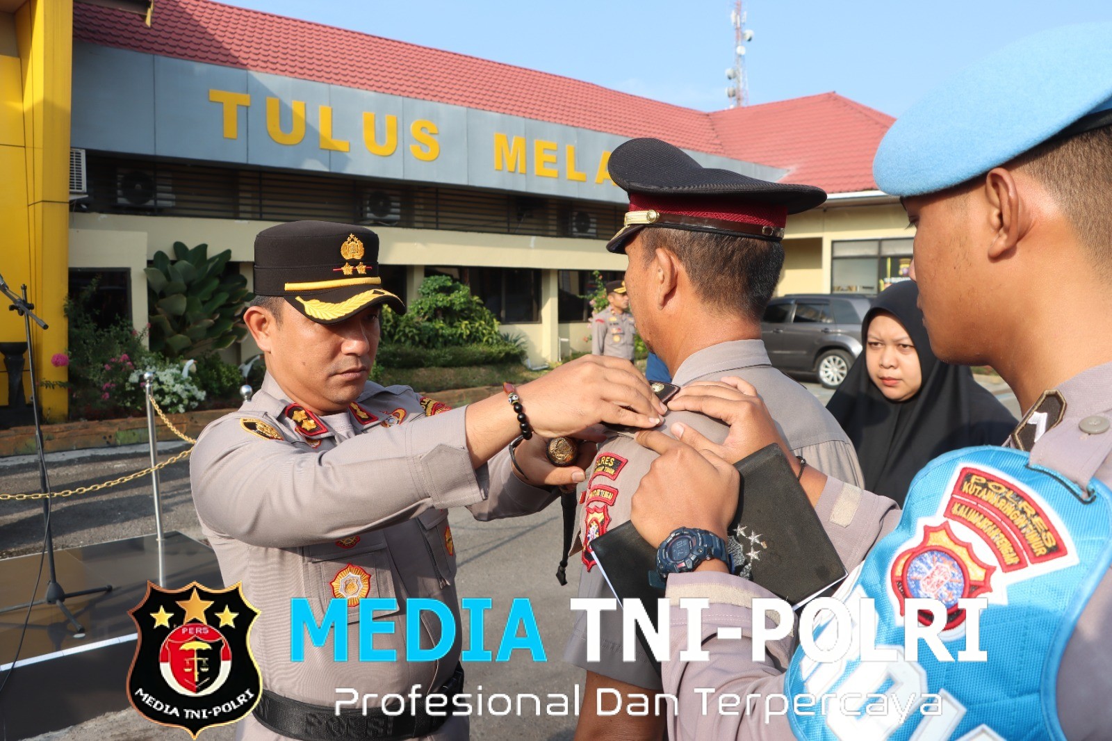 Polres Kotim Gelar Upacara Kenaikan Pangkat Pengabdian dan Pemberian Reward