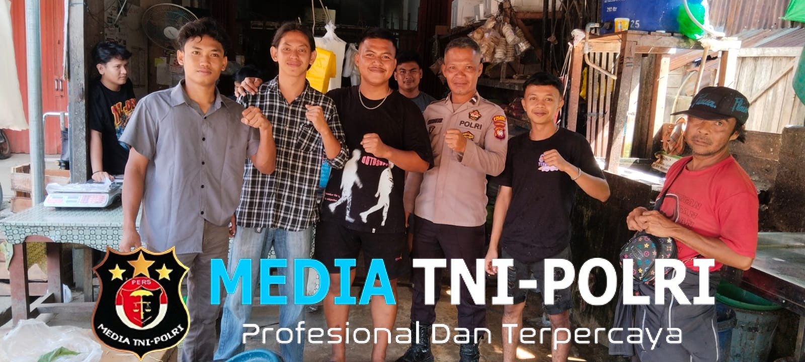 Polisi Lakukan Patroli Siang di Pasar Tradisional, Warga Sambut Hangat Kehadiran Petugas