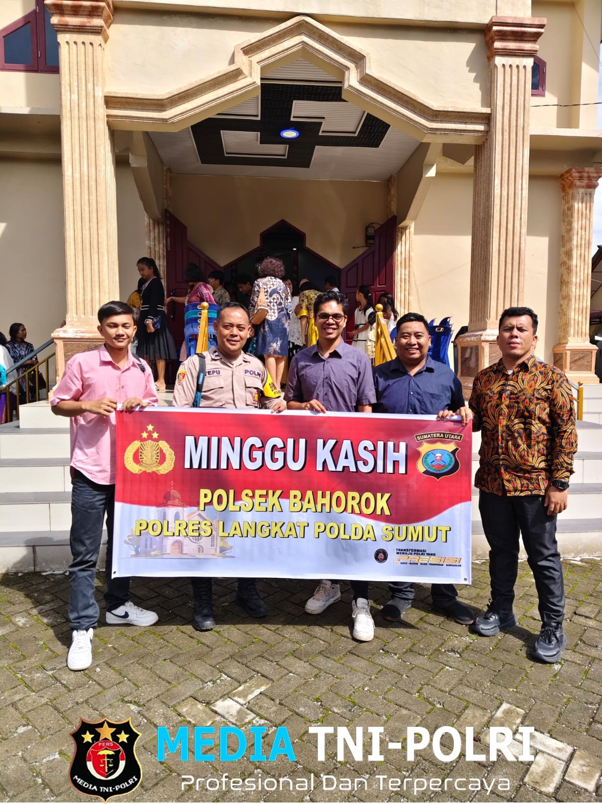 Polsek Bahorok Pengamanan Kegiatan Minggu kasih di Gereja GBKP Runggun Bahorok Klasis Kuala Langkat