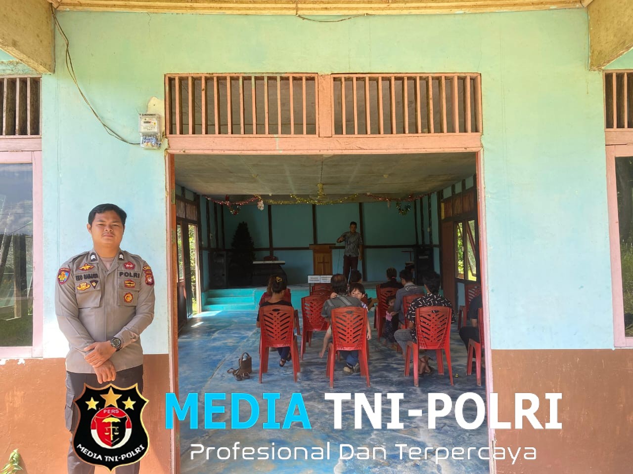 Polsek Meranti Ciptakan Rasa Aman Pada Saat Ibadah Hari Minggu