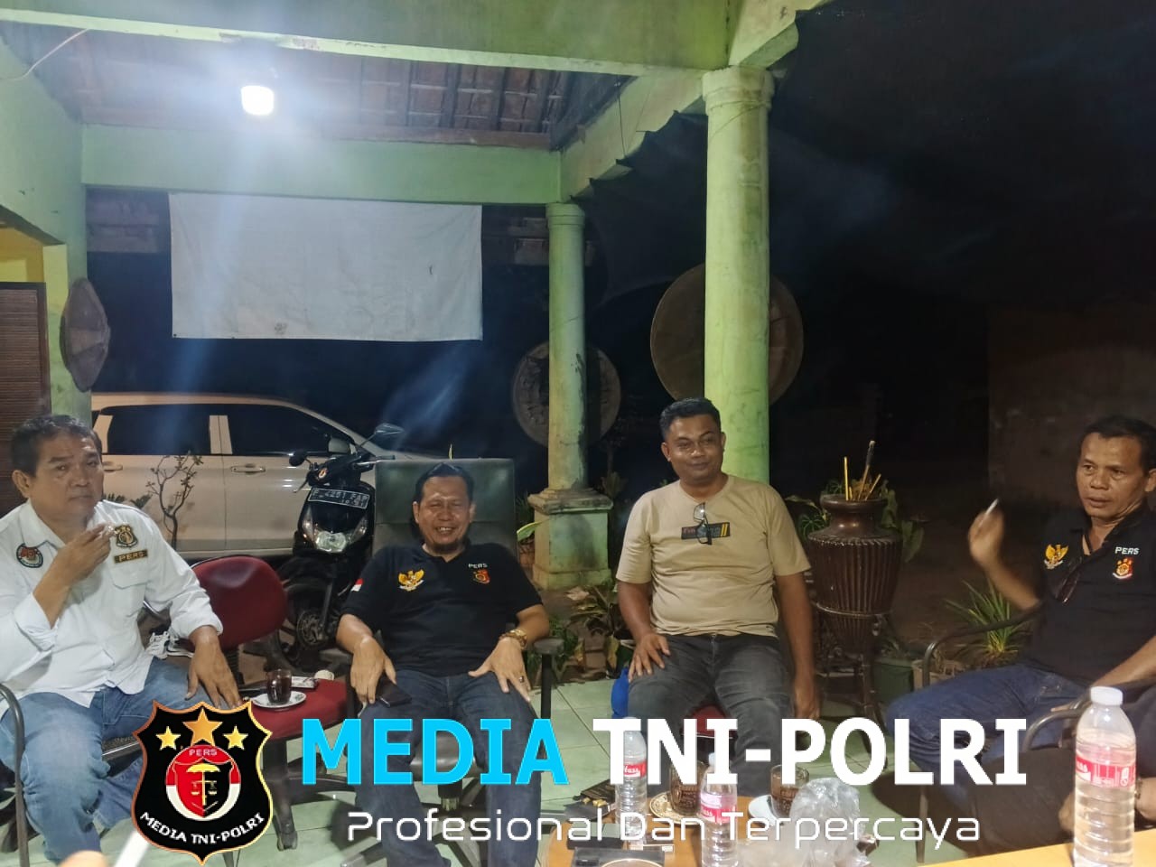 Kabiro Dan Wakabiro Balik Papan Kunjungan Ke Kantor Pusat Media TNI POLRI