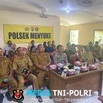Forkopimcam Menyuke Terima Arahan Dari Kapolres Landak Melalui Kegiatan Zoom Meeting