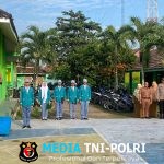 Kasat Binmas Polres Mesuji Menjadi Pembina Upacara Serta Berikan Bimbingan dan Penyuluhan Kepada Pelajar