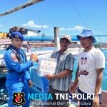 Jumat Berkah Marnit Labuan Bajo Kapolda NTT Salurkan Tali Asih kepada Nelayan Pesisir