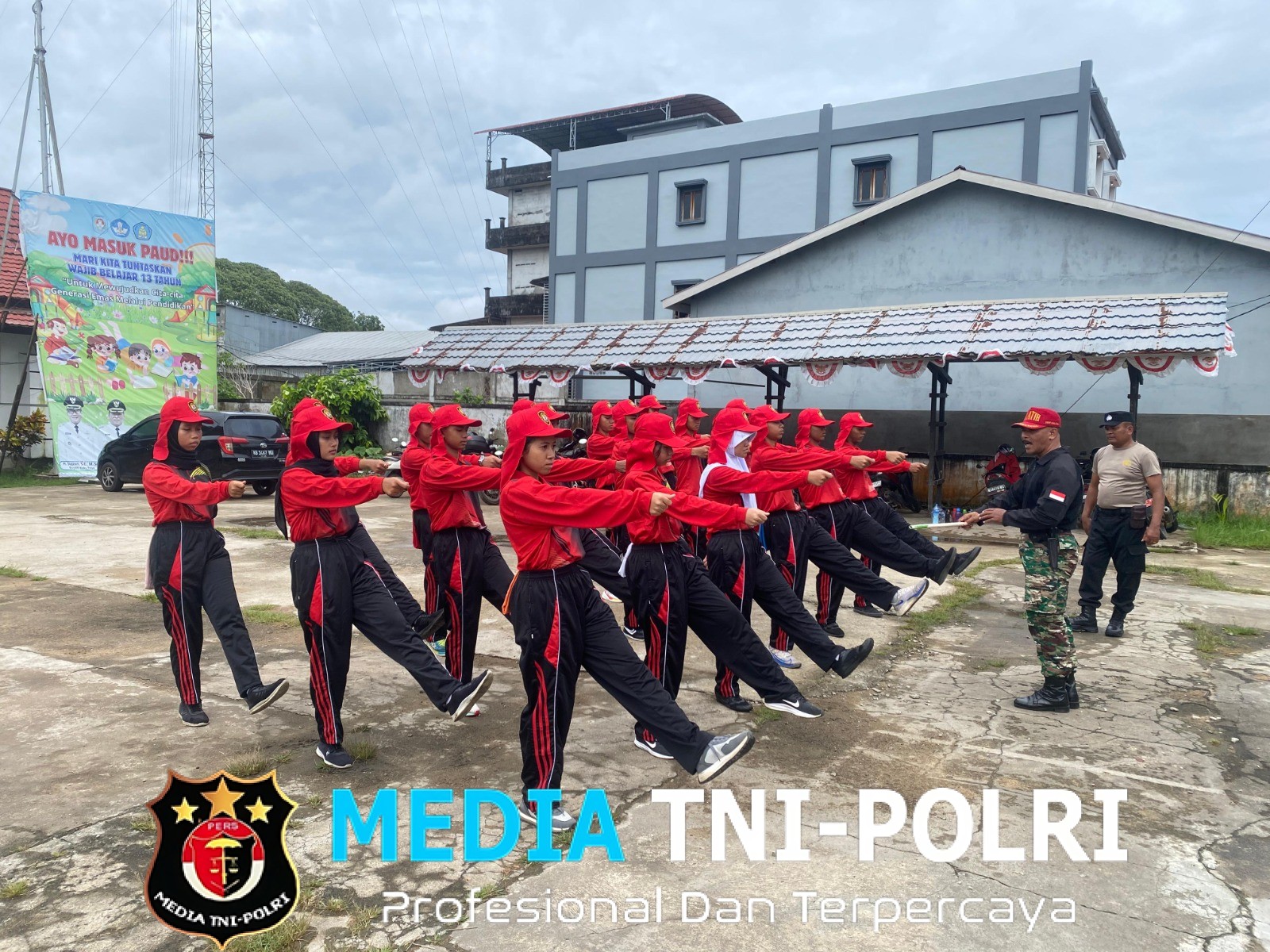 Keringat dan Disiplin, Polres Kubu Raya Siapkan Generasi Pengibar Sang Saka