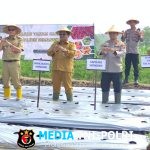 Komitmen Polri Dukung Ketahanan Pangan, Kapolres Wonogiri Hadiri Gerakan Tanam Cabai dan Panen Semangka