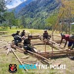 Satgas Yonif 700/WYC Bangun Sekolah di Mayuberi Bukti Nyata Peduli Pendidikan Anak Papua