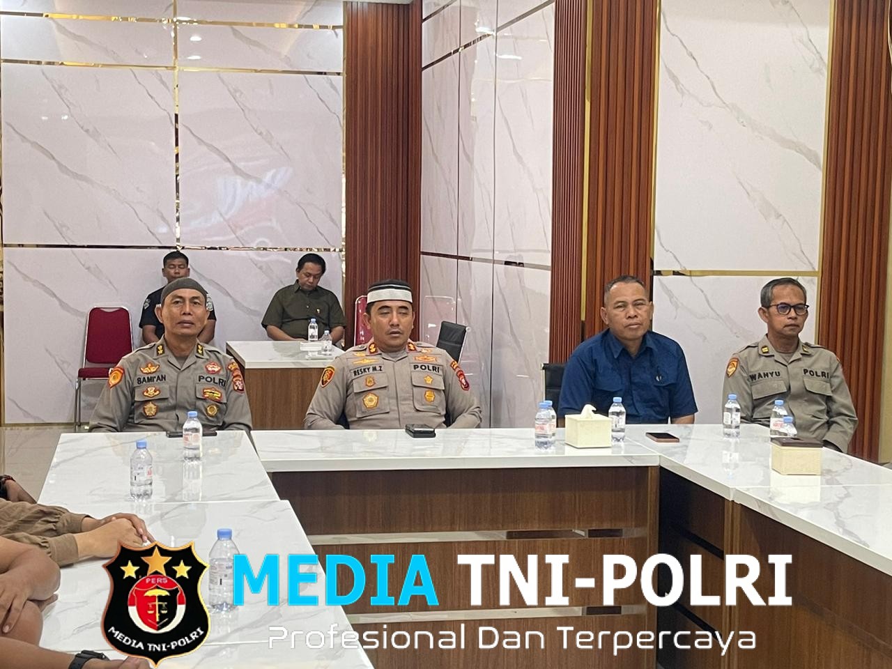 Kapolres Kotim Mengikuti Pembinaan Rohani secara Virtual Bersama Bag Bin Religi Rowatpers SSDM Polri