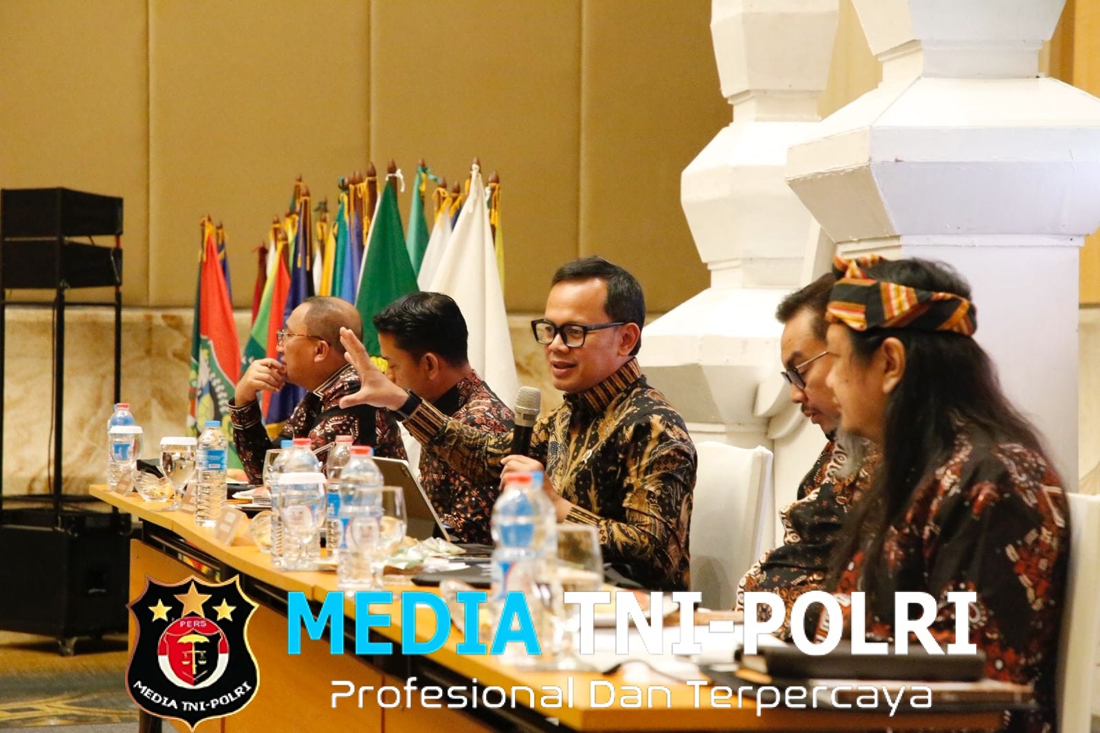 Wamendagri Bima Arya Tekankan Pentingnya Keselarasan Pertumbuhan Ekonomi dan Pelestarian Budaya