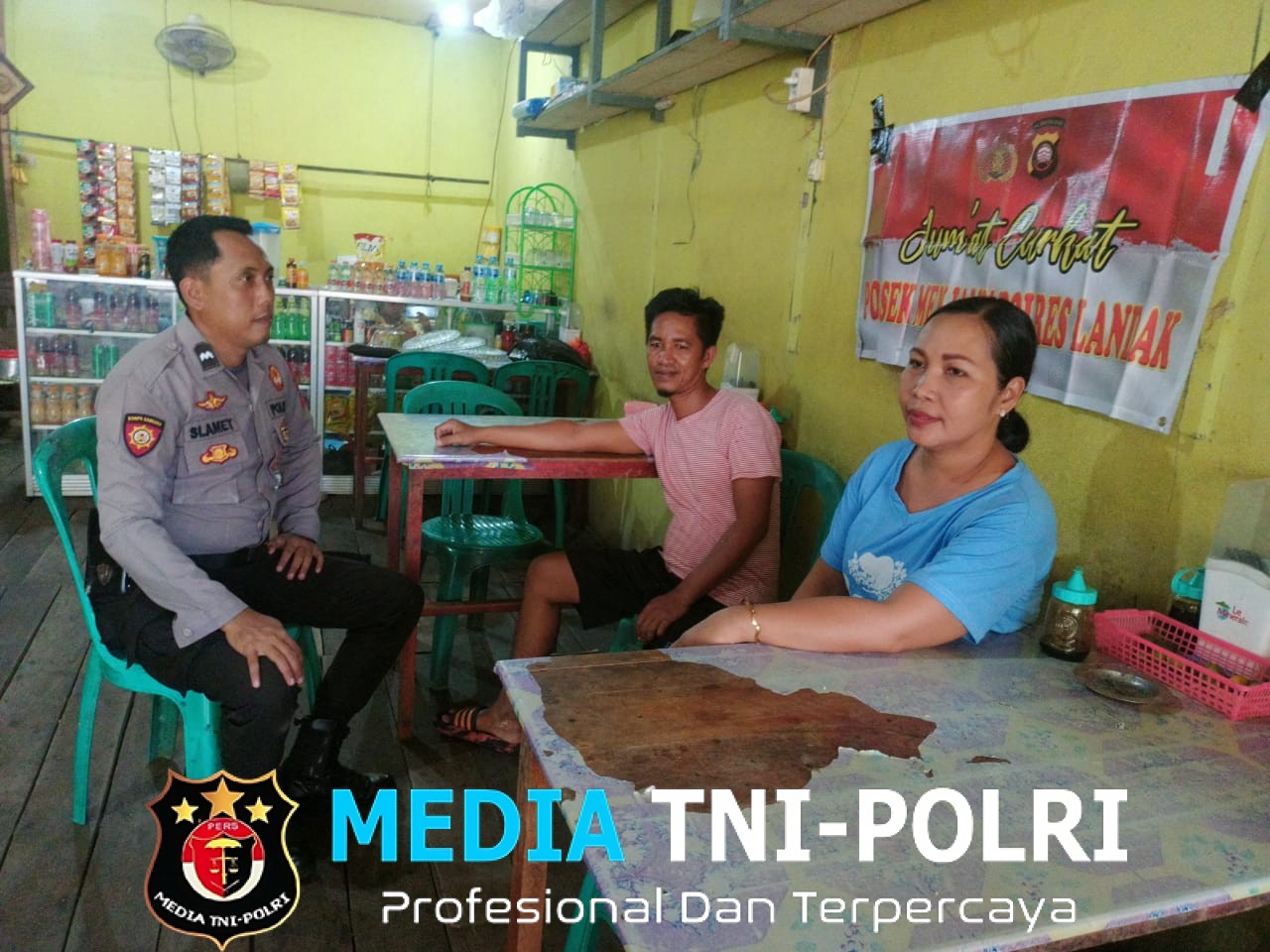 Polsek Menjalin Gelar Kegiatan Jumat Curhat Bersama Warga, Dengarkan Keluhan Warga