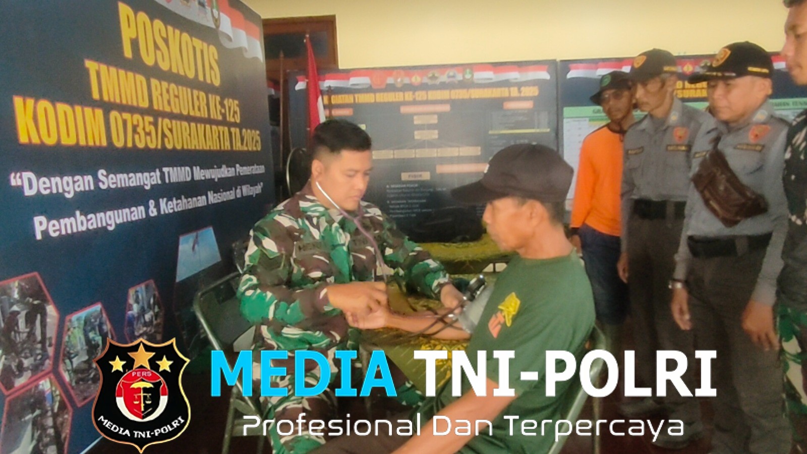 Tim Kesehatan Dari Denkesyah 04.04.04/Surakarta Rutin Cek Kondisi Anggota Satgas TMMD Reguler Ke-125 Kodim 0735/Surakarta Dan Warga