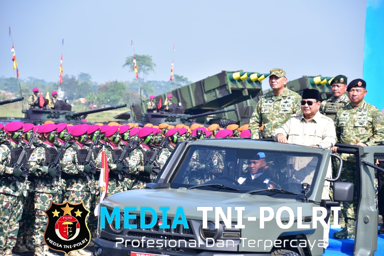 Penampilan Gagah Prajurit Petarung Pasmar 1 Dihadapan Presiden Republik Indonesia