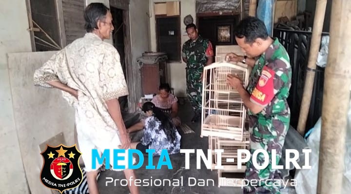 Babinsa Dampingi Pelaku UMKM Pembuat Kandang Burung, Wujud Dukungan Untuk Kemajuan Perekonomian