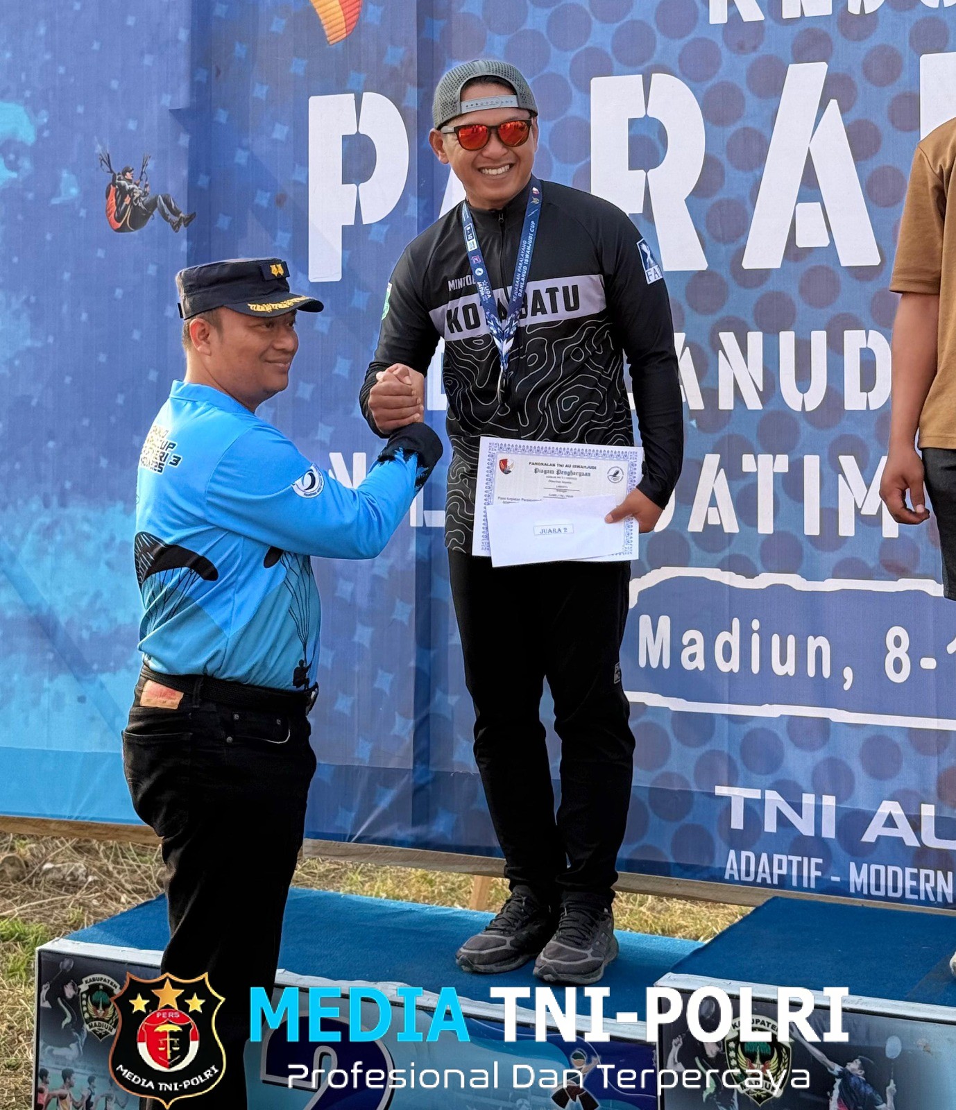 Koptu Laminto Harumkan Nama Kodim 0818/Malang-Batu, di Kejuaraan Paralayang Danlanud Iswahyudi Cup 2025