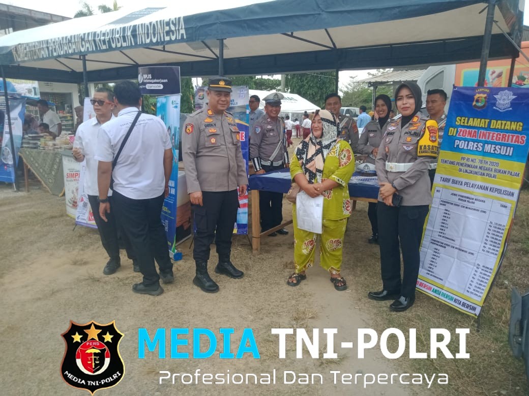 Sat Lantas Polres Mesuji Membuka Stan Pelayanan SIM, KTP, BPJS untuk Masyarakat Kabupaten Mesuji