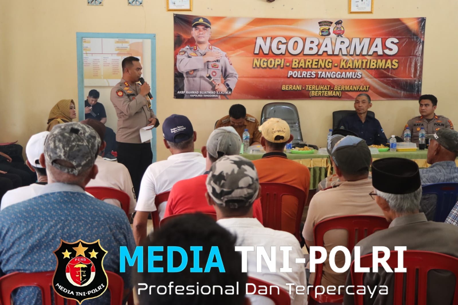Kapolres Tanggamus Gelar Bhakti Sosial dan Ngobarmas di Pulau Tabuan