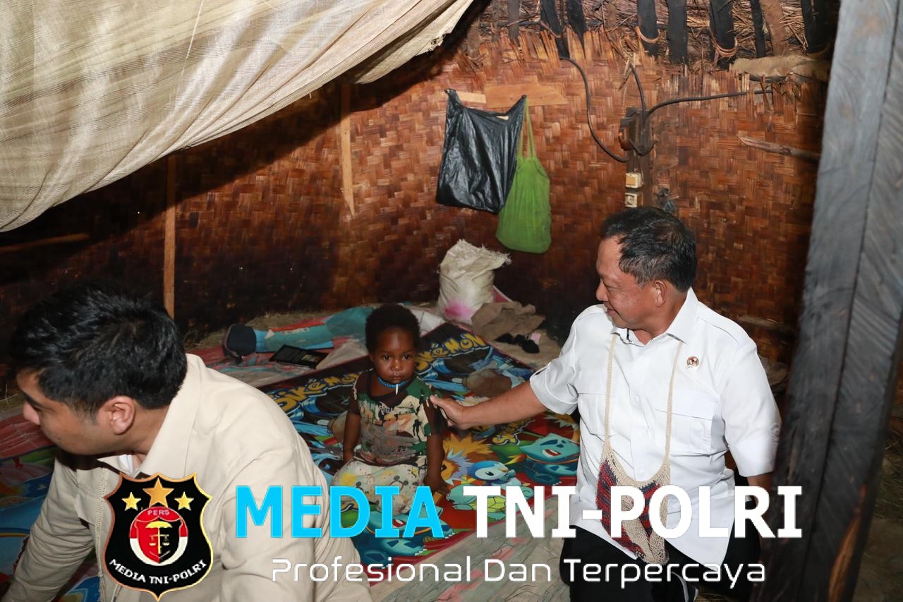 Sukseskan Program Pembangunan Rumah di Papua Pegunungan, Mendagri dan Menteri PKP Cek Langsung Kondisi Rumah Masyarakat