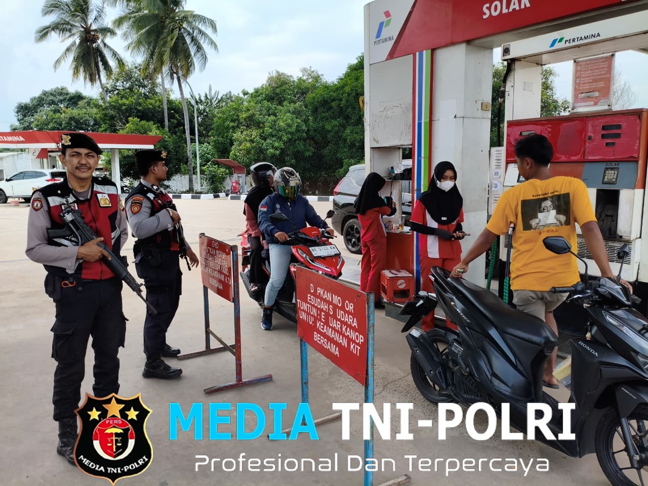 Cegah Gangguan Kamtibmas, Polres Lampung Tengah Gencarkan Patroli Sekaligus Sosialisasi Call Center 110