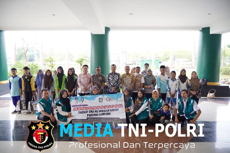 Bupati Pringsewu Riyanto Pamungkas Melepas Siswa Sekolah Rakyat Asal Pringsewu