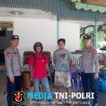 Menghimbau Warga Untuk Selalu Waspada Saat Samapta Polsek Menyuke Laksanakan Patroli Siang