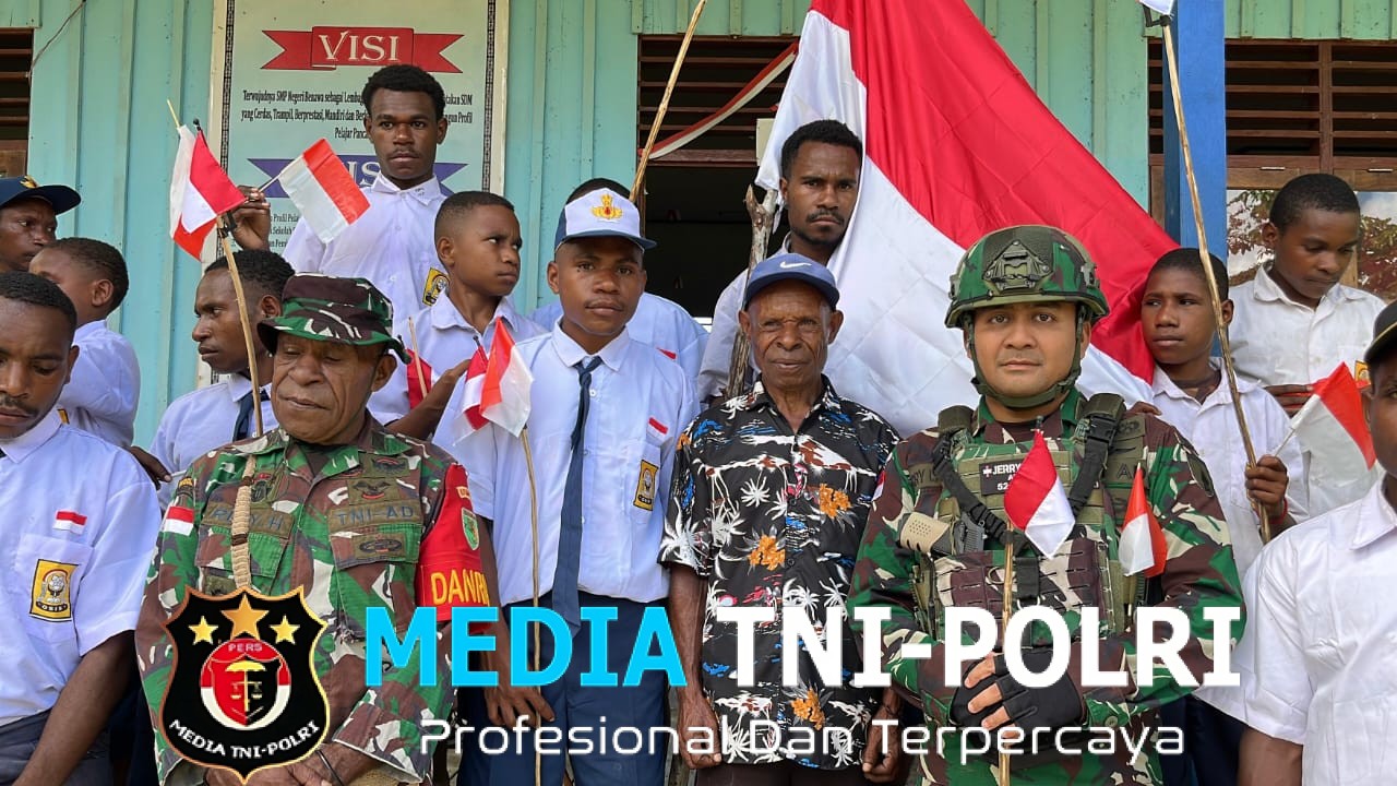 Sayangi Alam, Alam akan Menjaga Kita, Satgas Yonif 521 Tanam Bibit Pohon Serentak Bersama Masyarakat di 11 Pos Penugasan