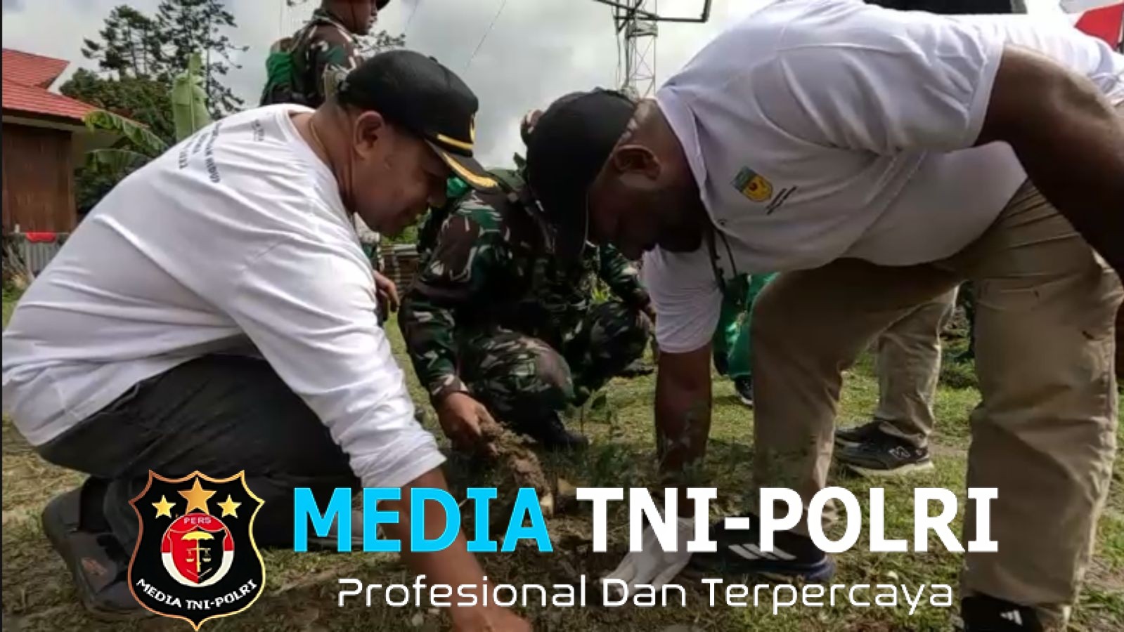 Pos Kotis Yonif 751/VJS Gelar Karya Bakti Sambut HUT RI ke-80 di Oksibil