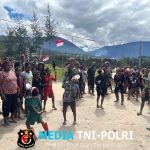 Satgas Yonif 700/WYC Gelar Lomba Meriahkan HUT RI ke-80 di Pengungsian Eronggobak