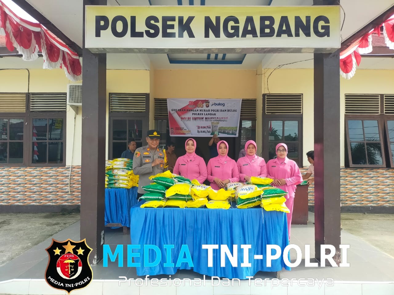 Hari Ini Polsek Ngabang Sediakan 1 Ton Beras SPHP Lewat Gerakan Pangan Murah