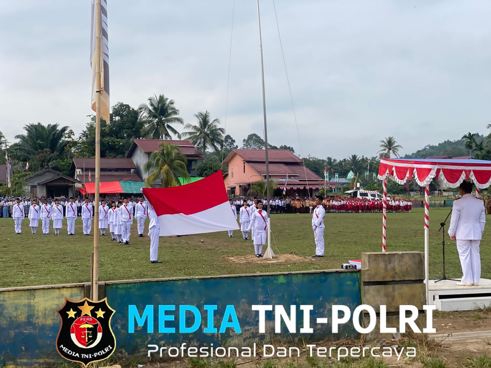 Upacara Bendera Dalam Rangka HUT RI Ke-80 Tahun 2025 Di Kecamatan Menyuke