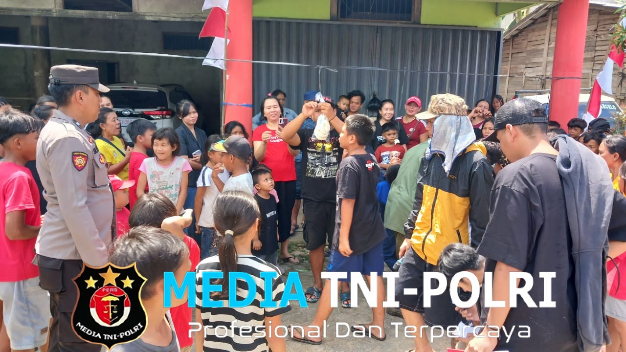 Petugas Polsek Menjalin Pengamanan Giat Lomba Hut RI Ke-80 Tahun