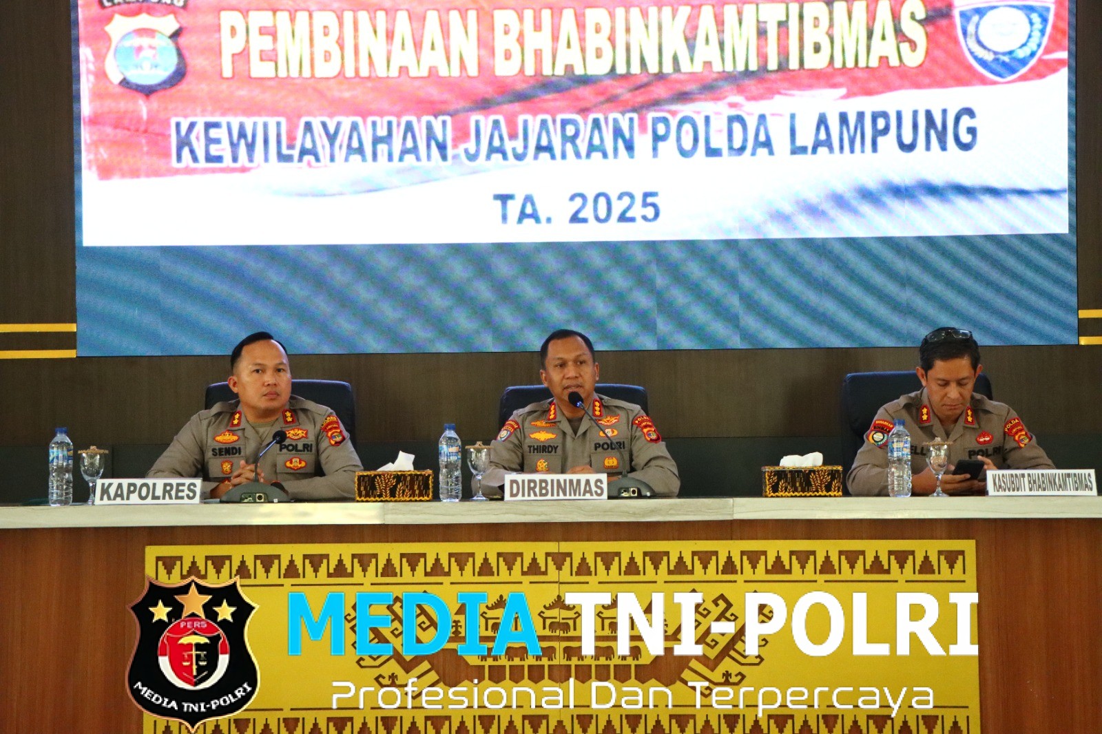 Direktur Pembinaan Masyarakat Polda Lampung Gelar Anev dan Pembinaan Kinerja Bhabinkamtibmas di Polres Tulang Bawang Barat