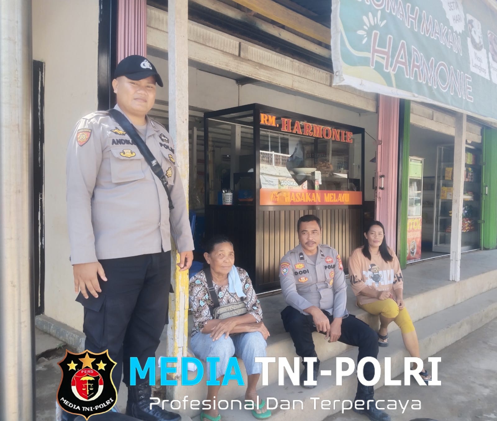 Patroli Siang Hari, Anggota Piket Imbau Masyarakat Untuk Selalu Waspada