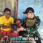 Kepedulian dan Cinta Satgas Yonif 131/Braja Sakti Terhadap Masyarakat Perbatasan Papua
