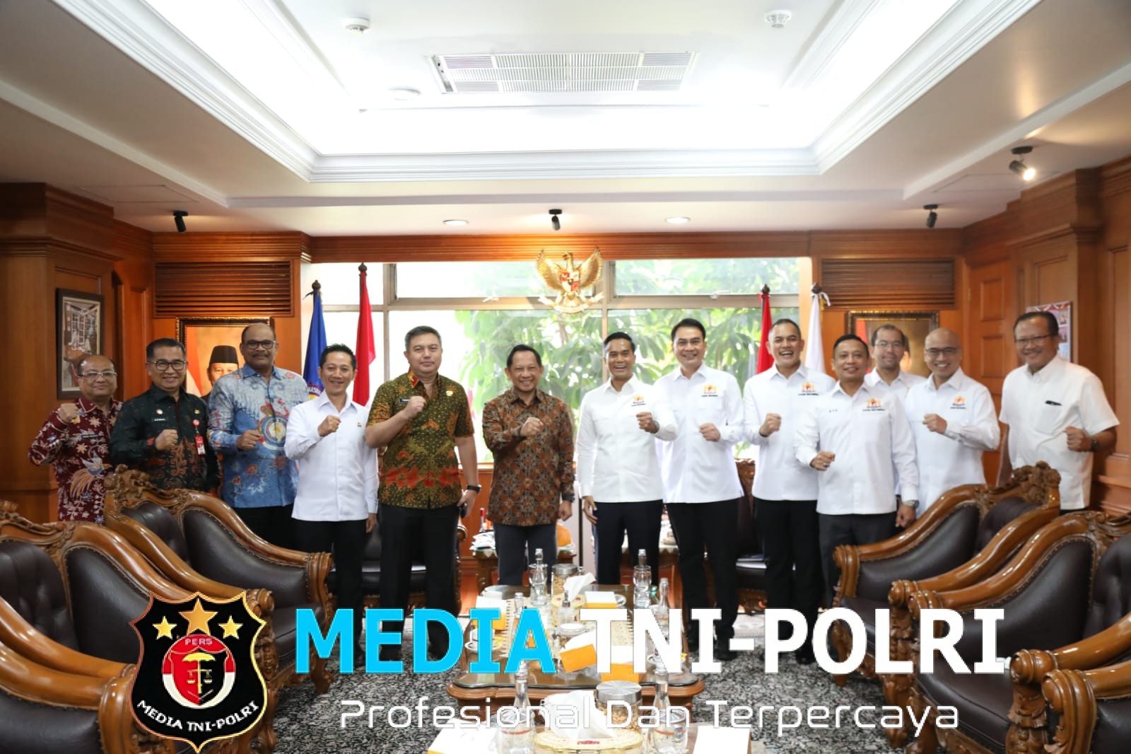 Mendagri dan Kadin Bahas Pemberdayaan UMKM untuk Dukung Pertumbuhan Ekonomi Daerah