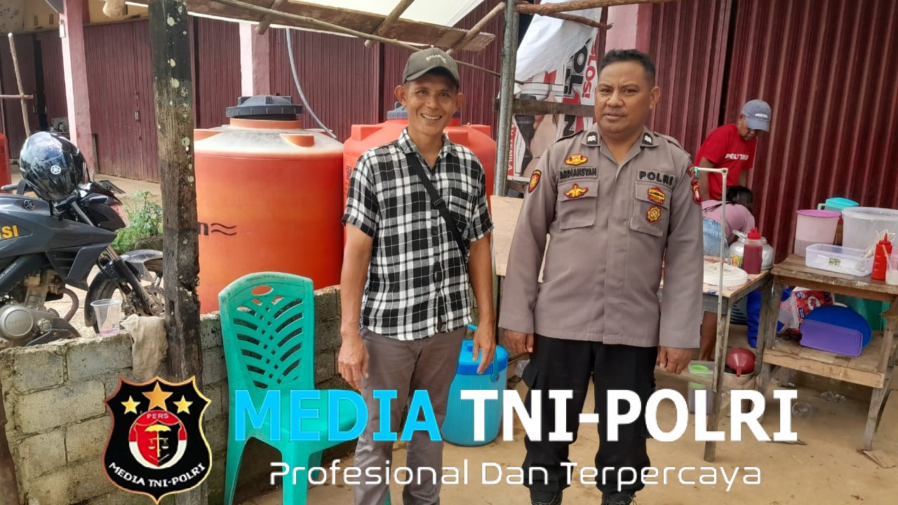 Ajak Warga Waspada, Kanit Samapta Polsek Sebangki Laksanakan Patroli Dialogis